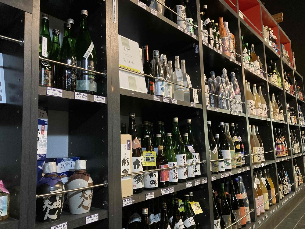 地酒と地場産品の店 豆州庵+ミュージアムショップ